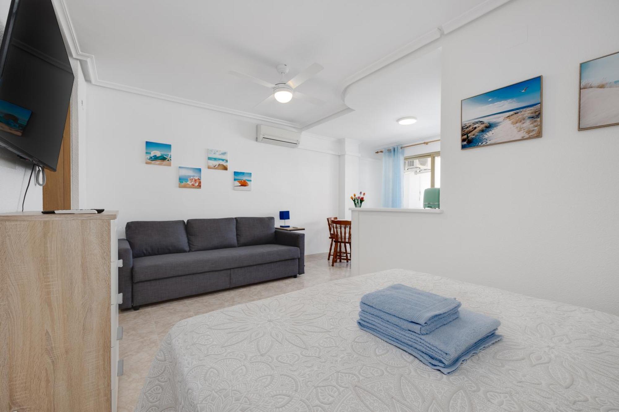 Studio Relax Playa Del Cura, Felix Rodriguez 3 또레비에하 외부 사진