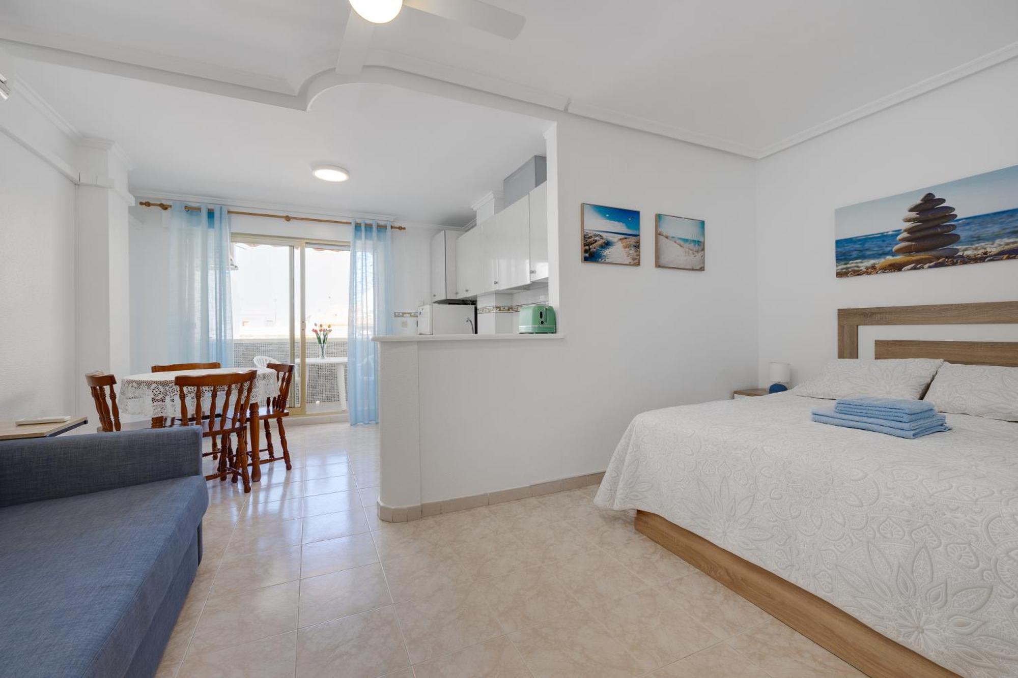 Studio Relax Playa Del Cura, Felix Rodriguez 3 또레비에하 외부 사진